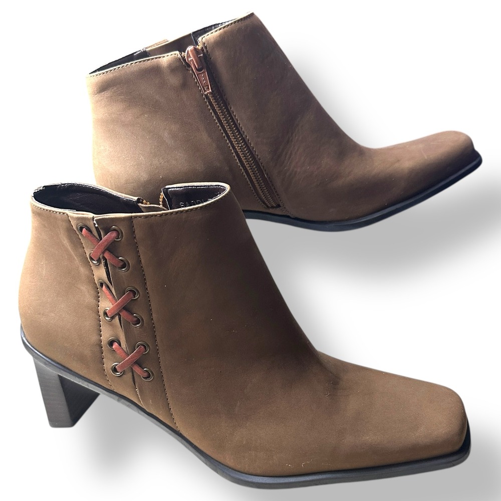 Etienne Aigner Women Ankle Boots 9M Saddle Brown Zip Square Toe Equestrian Chic